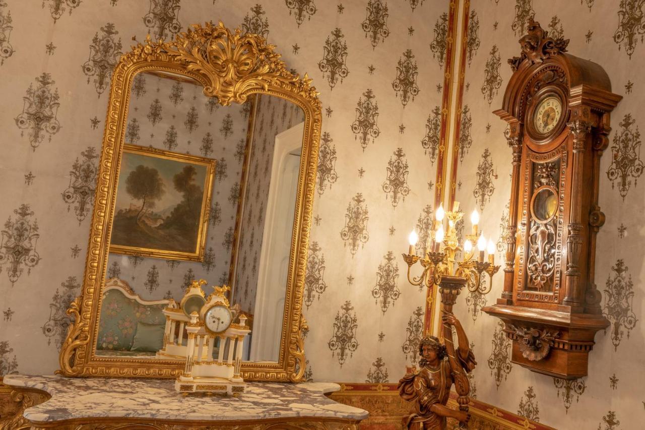 Il Cavaliere Al Borgo Antico Hotel Copertino Exterior photo