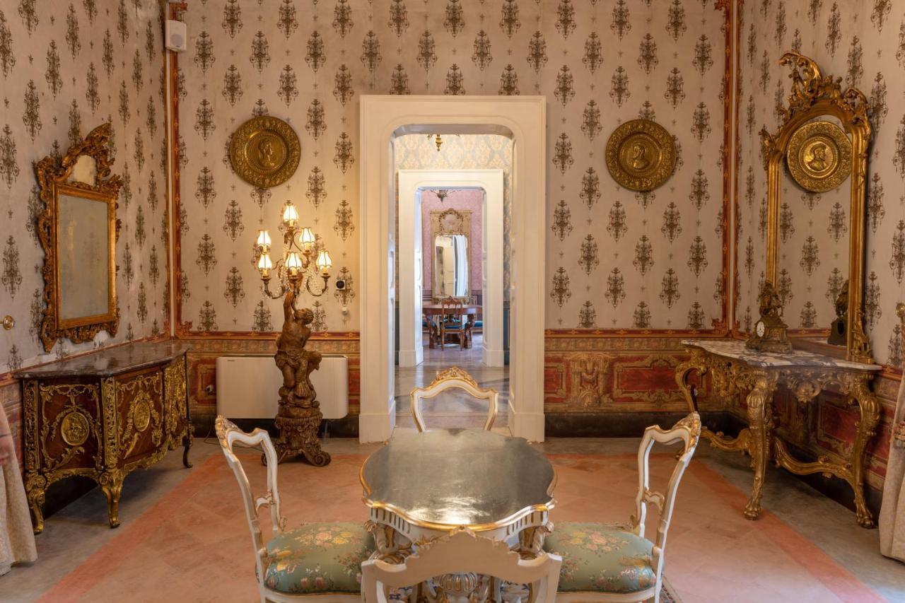 Il Cavaliere Al Borgo Antico Hotel Copertino Exterior photo