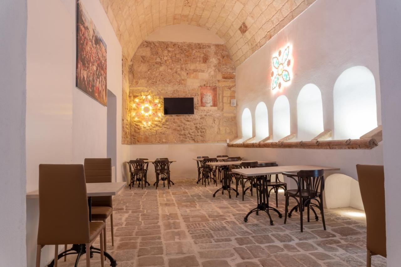 Il Cavaliere Al Borgo Antico Hotel Copertino Exterior photo